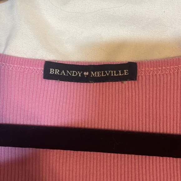 Brandy Melville crop top - Picture 3 of 3